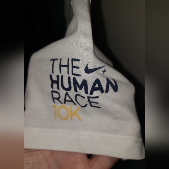 Nike Sports White Short Sleeve T-shirt Sz XS - Picture 6 of 8